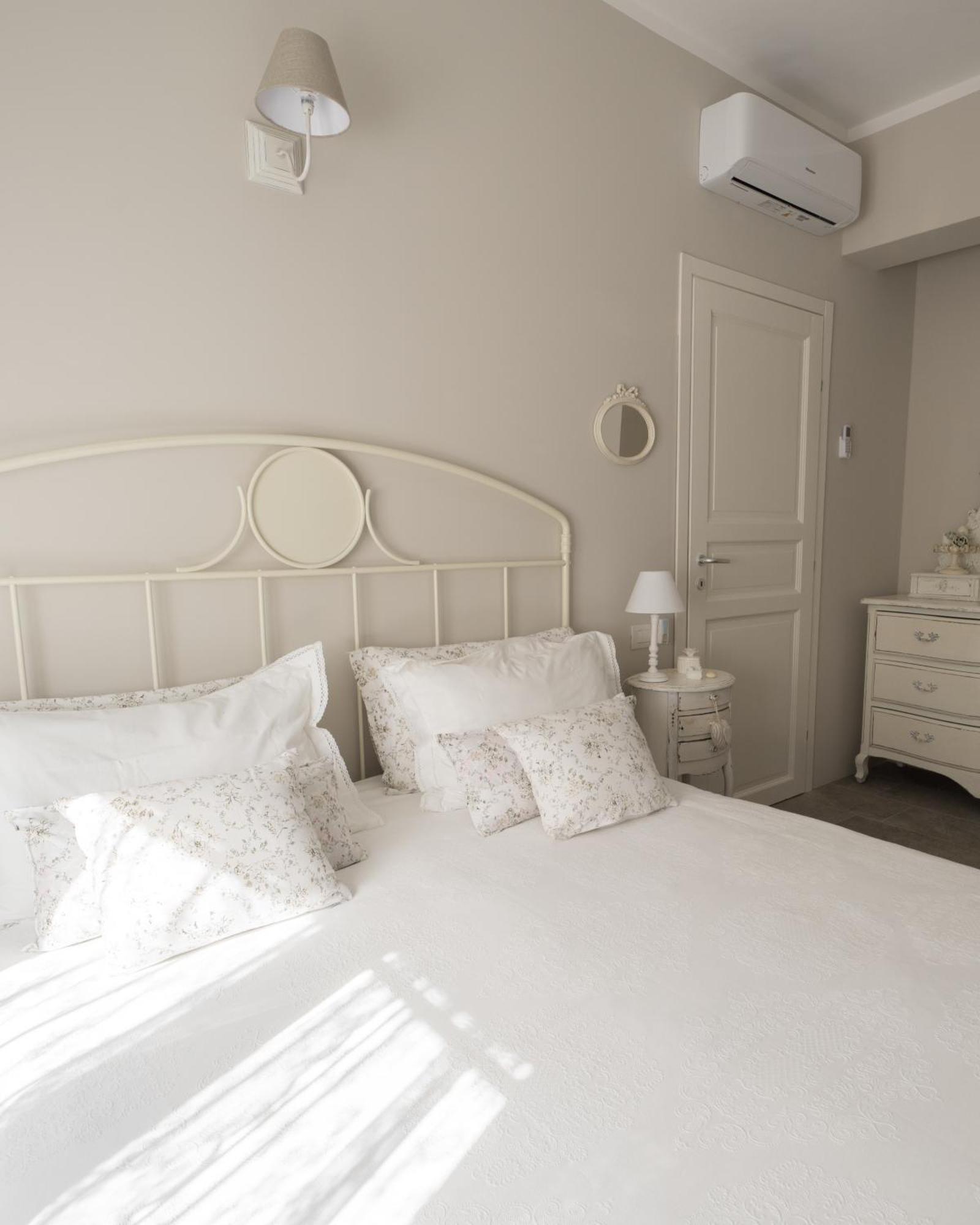 Bnbook Maison Charlotte Lago Maggiore ปอร์โต วัลตราวาเยีย ภายนอก รูปภาพ