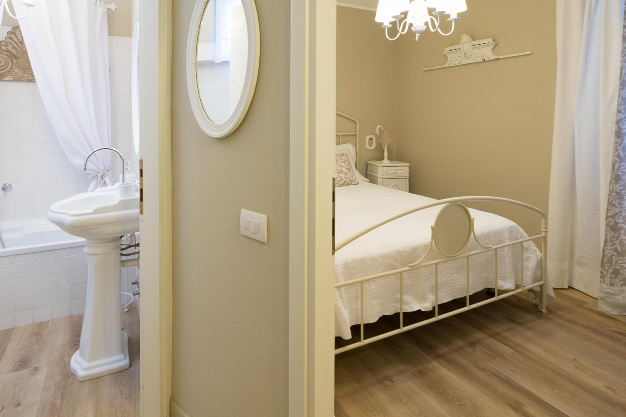 Bnbook Maison Charlotte Lago Maggiore ปอร์โต วัลตราวาเยีย ภายนอก รูปภาพ
